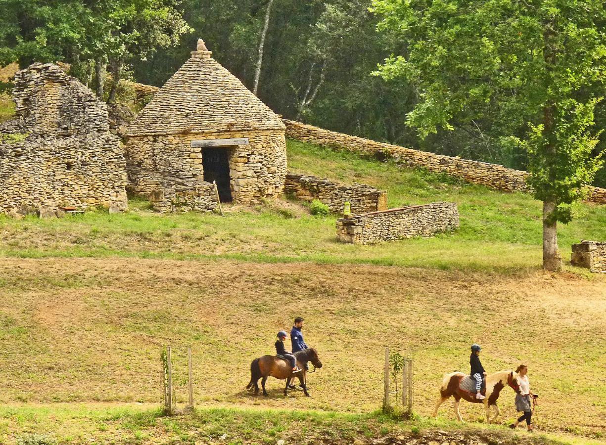 Eco-Hameau Du Sentier Des Sources Villa Sarlat-la-Caneda Exterior photo