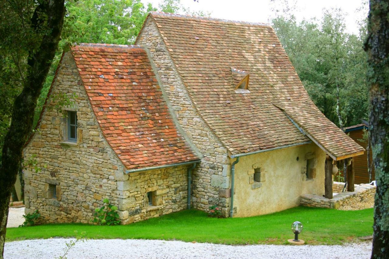 Eco-Hameau Du Sentier Des Sources Villa Sarlat-la-Caneda Exterior photo